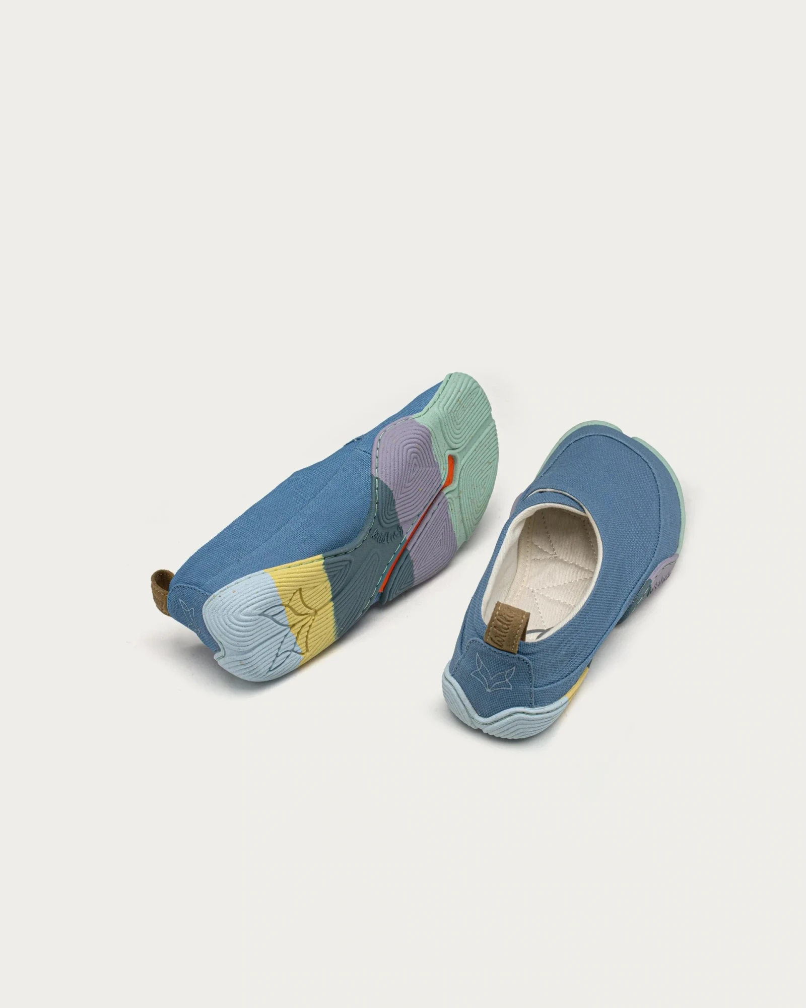 Босоногие слипоны Wildling Kami для детей — Mizu, фото 5