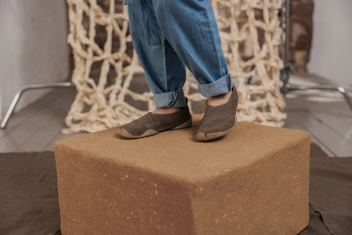 Босоногие слипоны Wildling Cahor для детей — тауп, фото 3